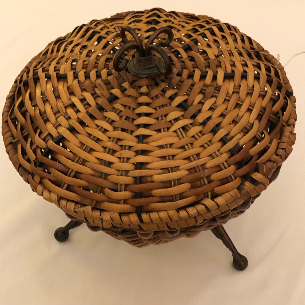 Woven Rattan Covered Basket with Lid Beads Around Rim Metal Feet and Finial